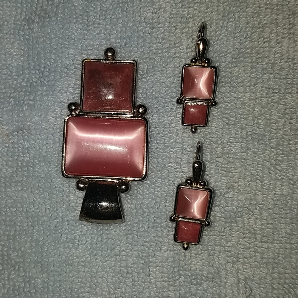 Chain enhancer and matching earrings